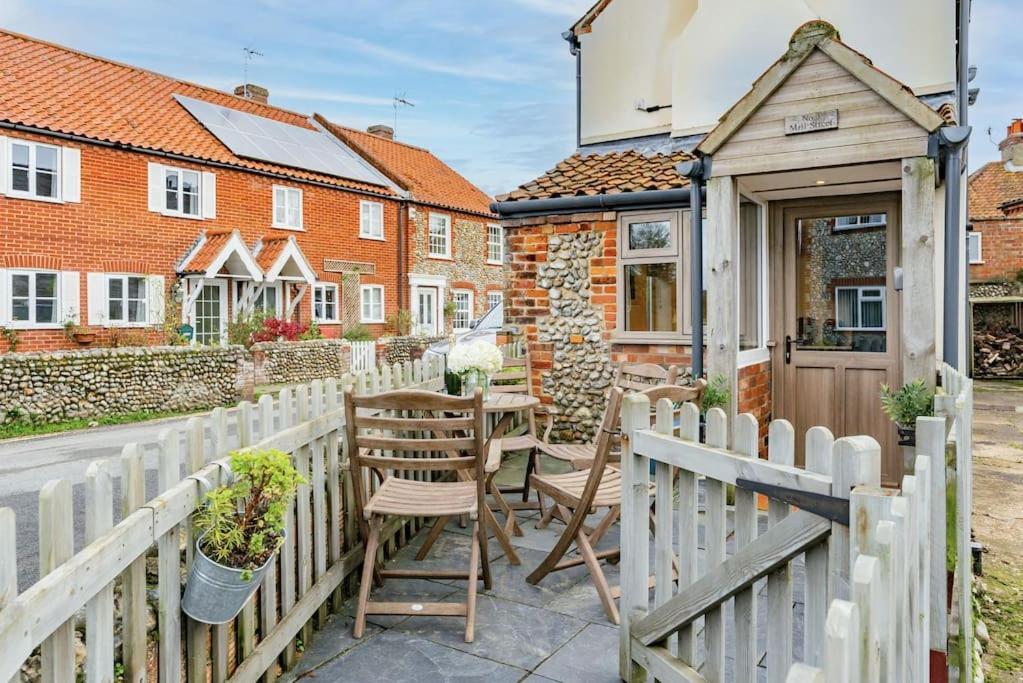 3 Mill Street - Norfolk Cottage Agency Holt  Eksteriør billede